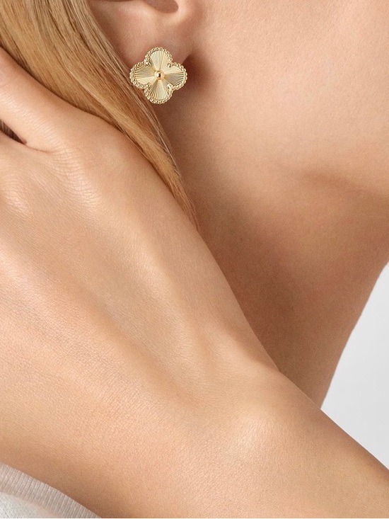 None Jewelry - Gold Clover Motifs Earrings Gold Jewelry